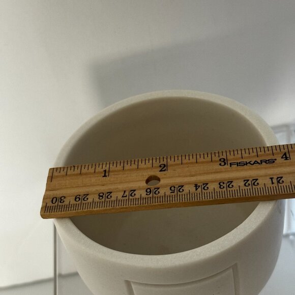 The Collection Stoneware Engraved "Things" Container with Lid Beige Cotton jewel - Picture 10 of 12